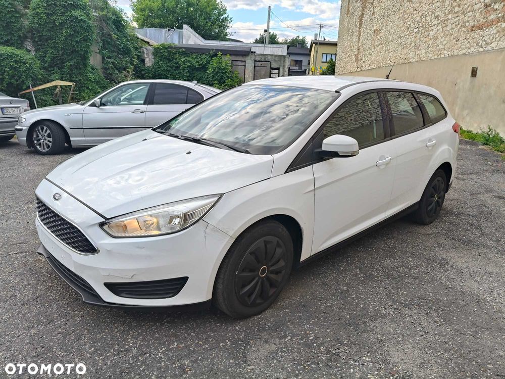 Ford Focus - 1