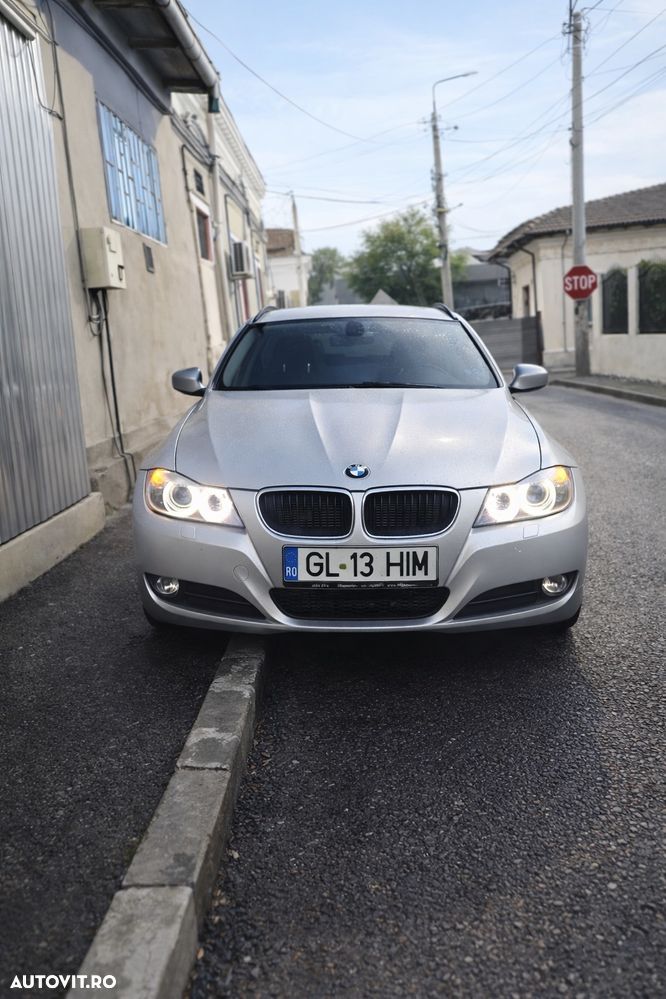 BMW Seria 3 320d DPF Aut. Edition Exclusive - 1