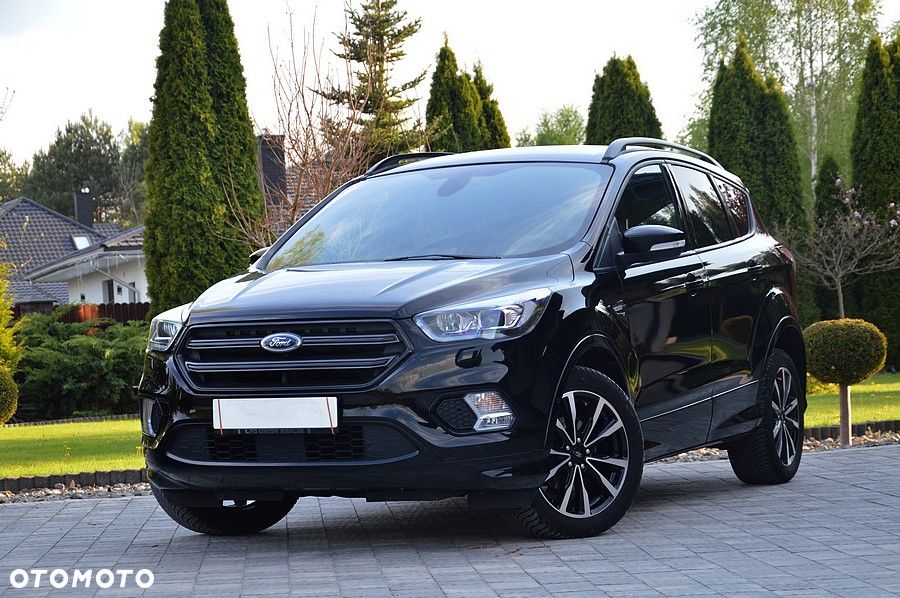 Ford Kuga 1.5 EcoBoost 2x4 ST-Line - 6
