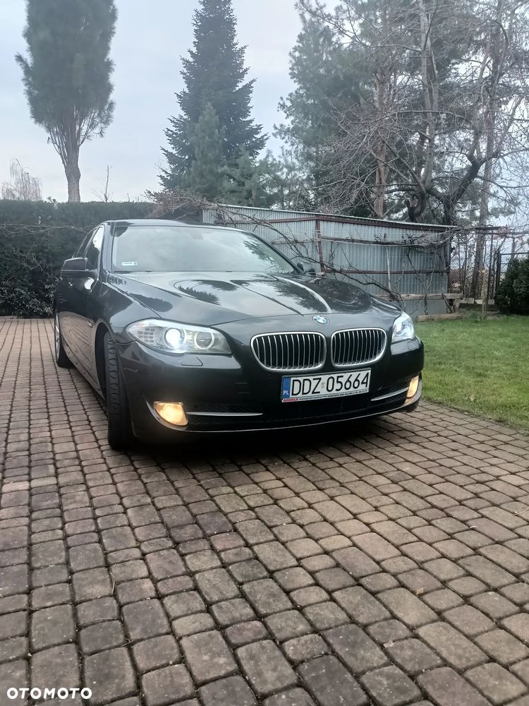 BMW Seria 5 520d xDrive Luxury Line - 1