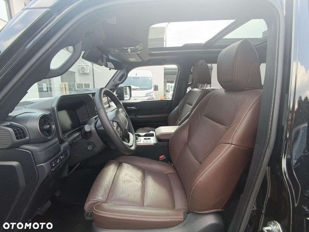 Toyota Land Cruiser LC 2.8 D-4D Executive - 8