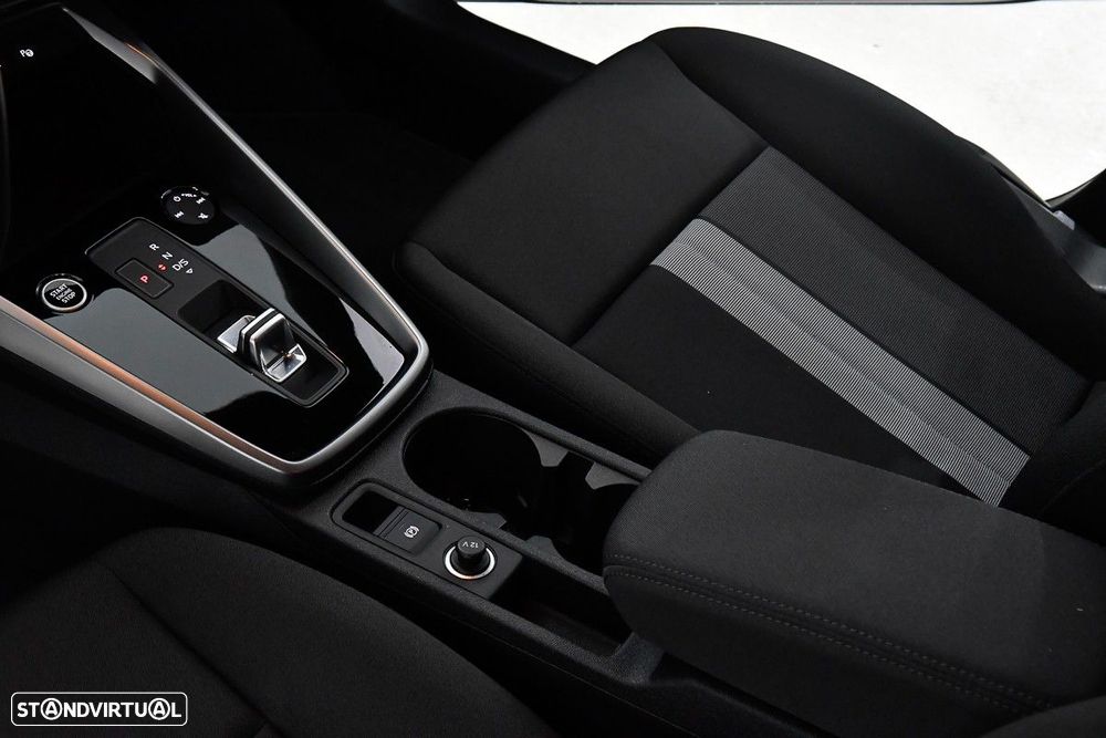 Audi A3 Sportback 30 TFSI S line S tronic - 15