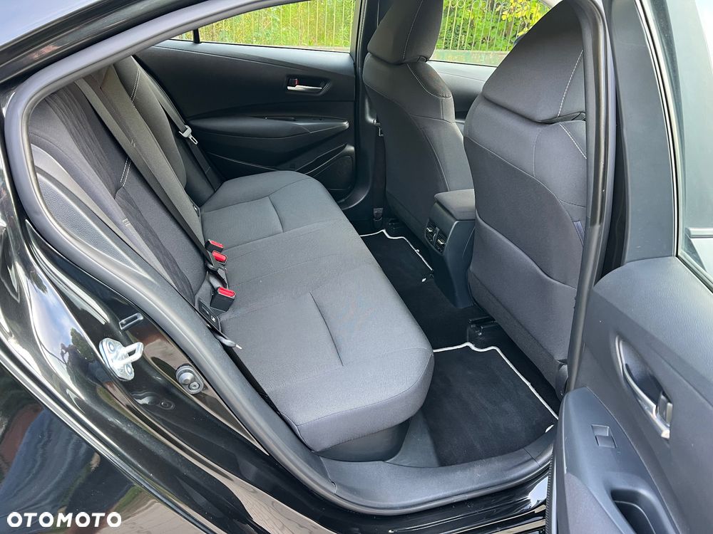 Toyota Corolla - 25
