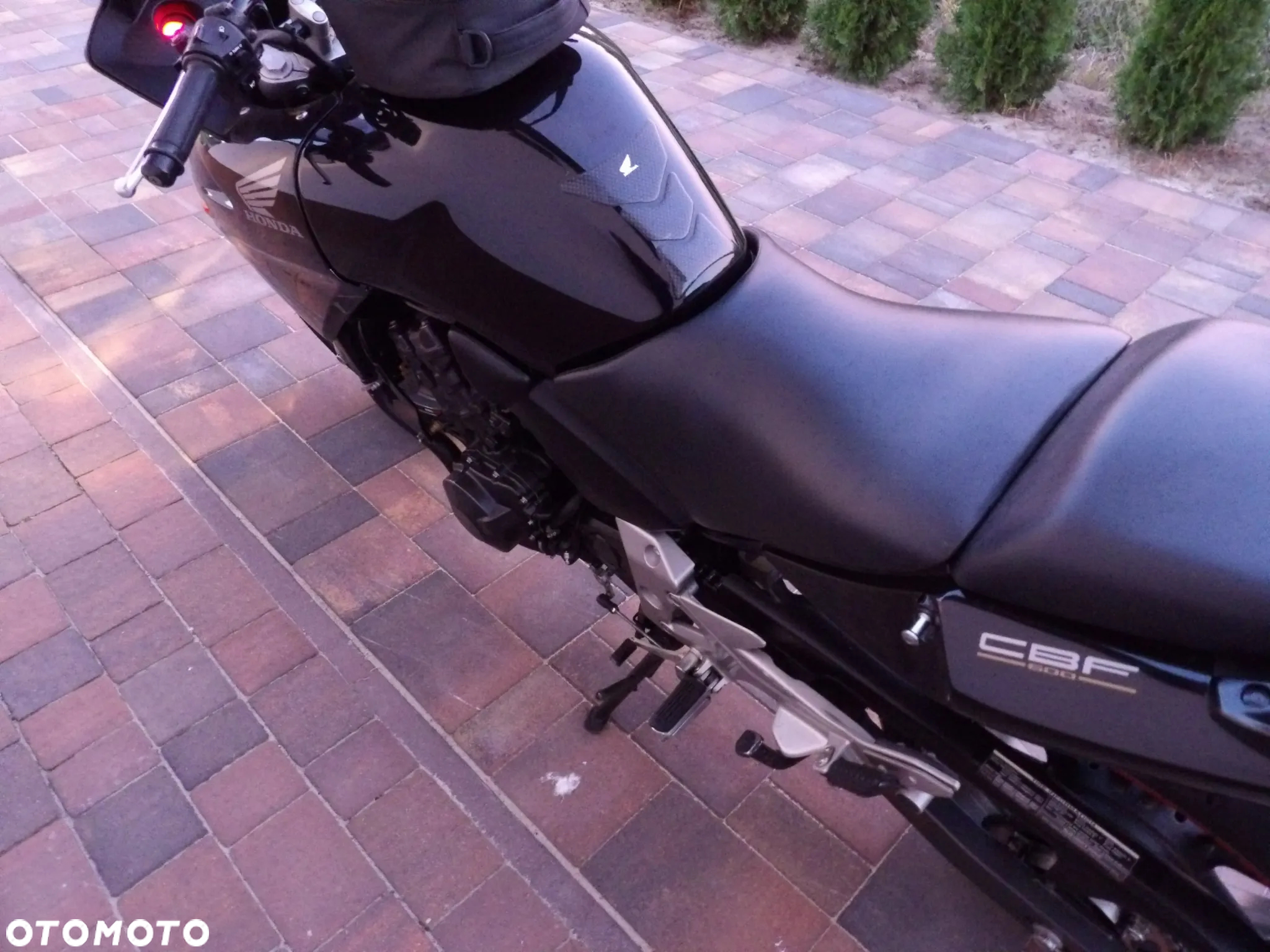 Honda CBF - 13