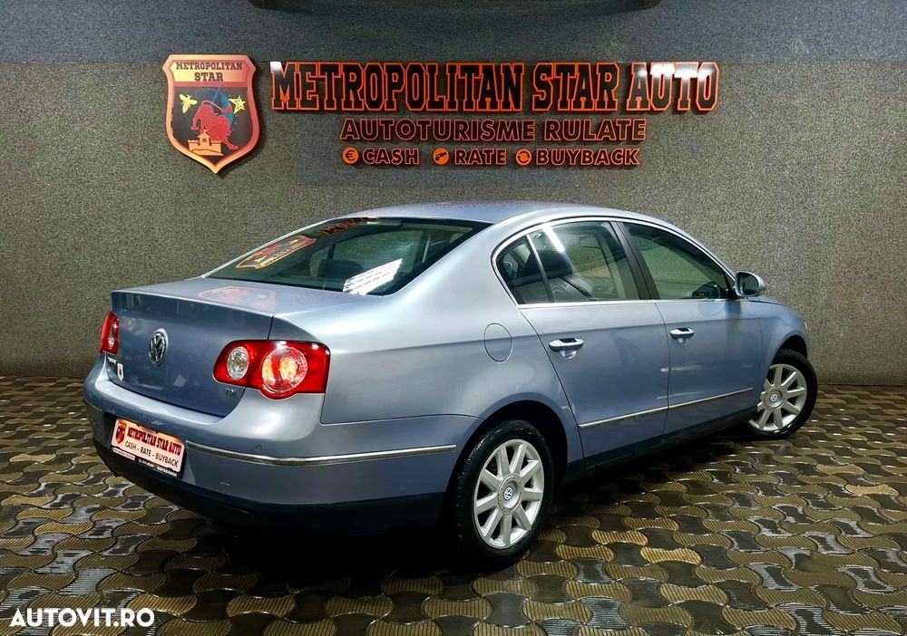 Volkswagen Passat 2.0 TDI BlueMotion Technology DPF Comfortline - 3