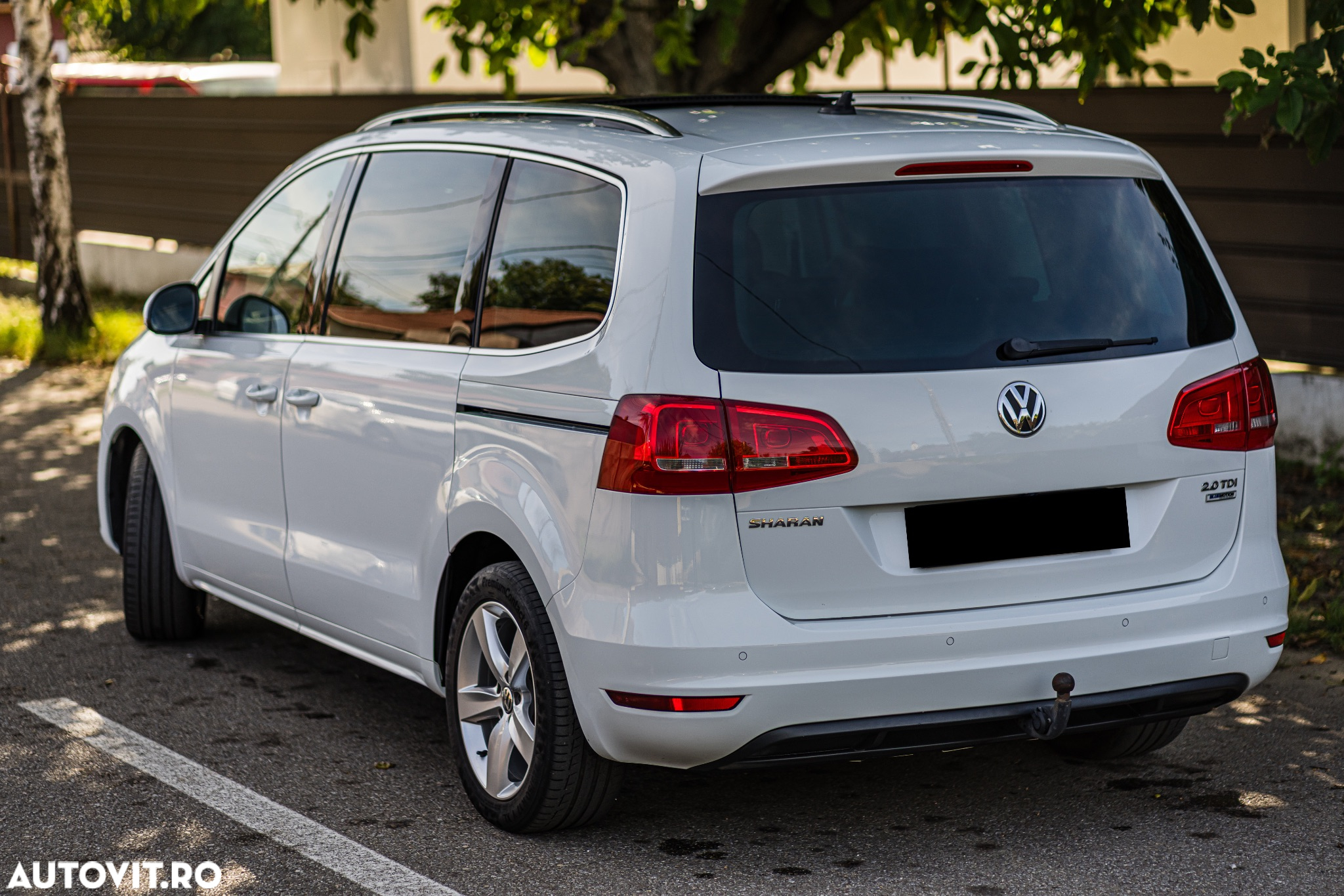Volkswagen Sharan 2.0 TDI DSG Blue Motion Highline - 5