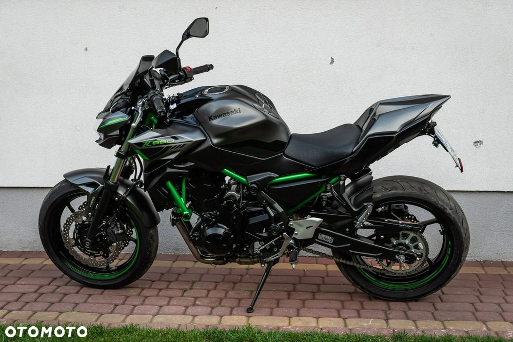 Kawasaki Z 650 - 6