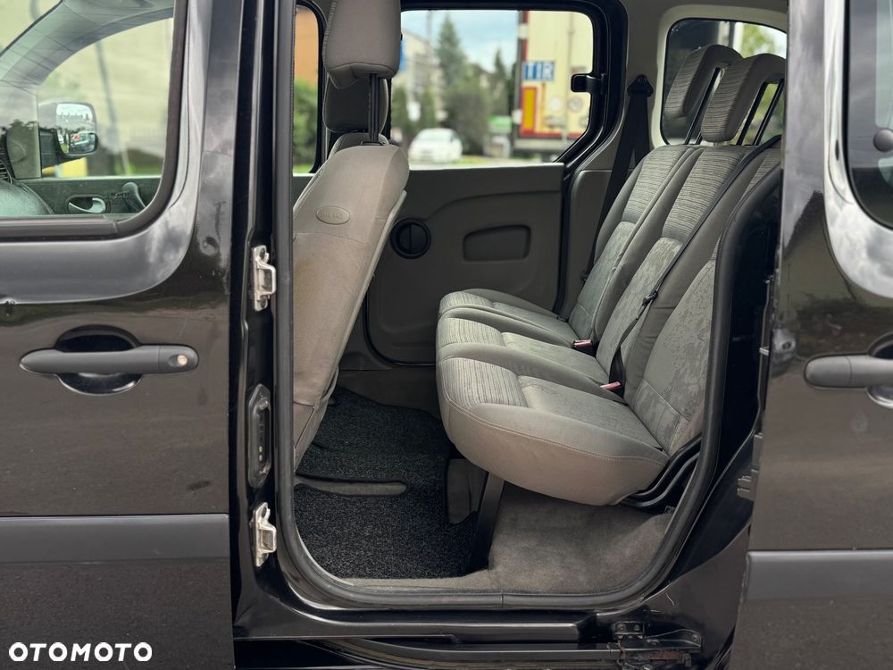 Renault Kangoo 1.6 16V 105 Authentique - 12