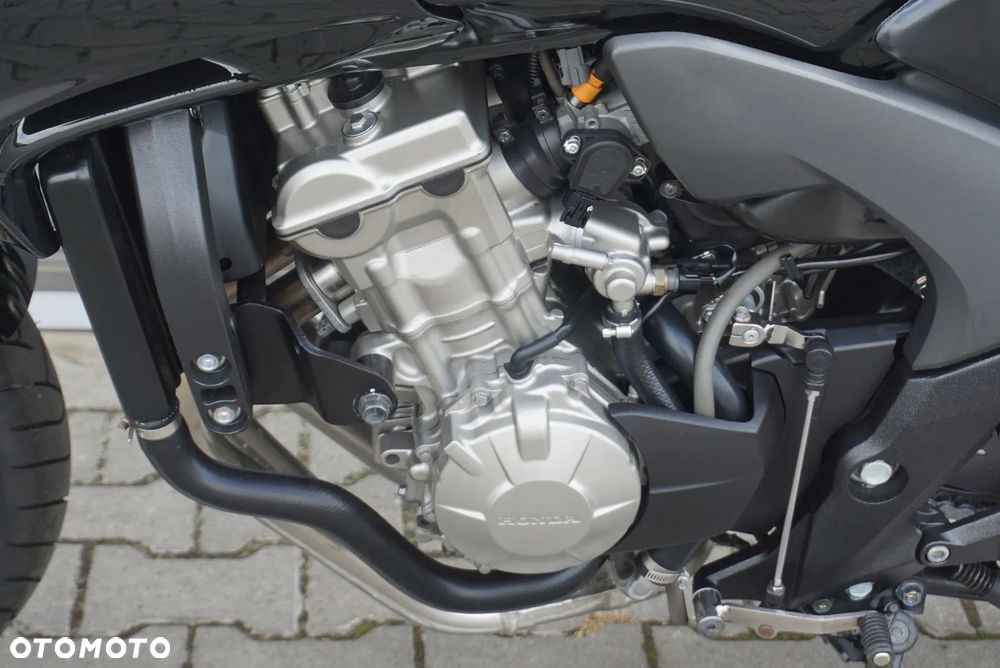 Honda CBF - 14