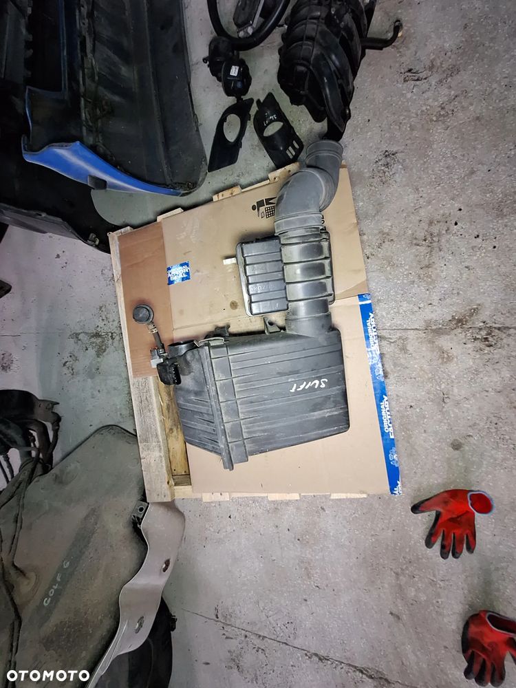 Obudowa filtra powietrza Suzuki Swift MK6