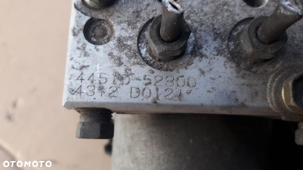 Toyota Yaris  1 I  pompa sterownik ABS 89541-52230  44510-0D011 0273004636 - 4