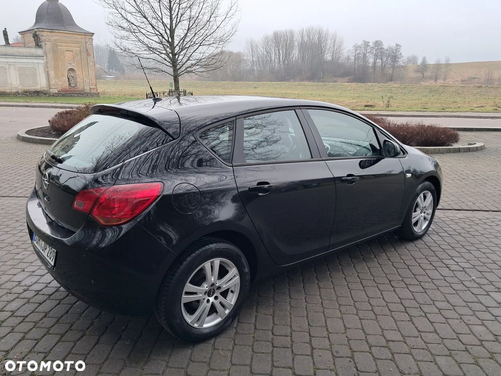 Opel Astra - 7