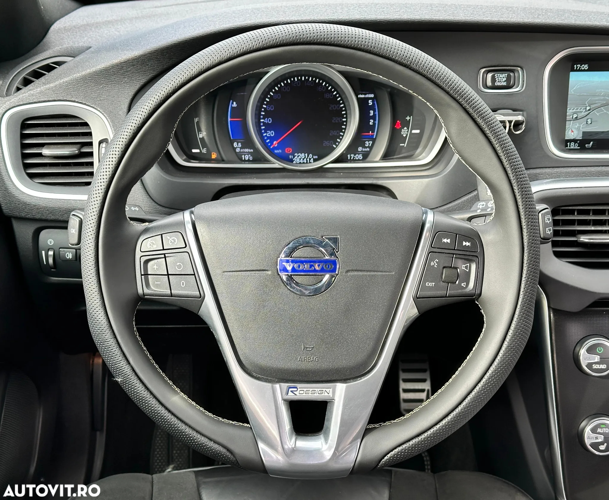 Volvo V40 D2 RDesign - 21