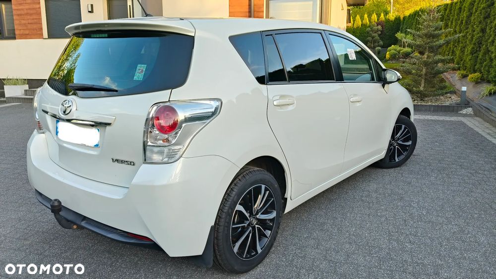 Toyota Verso 1.8 Multidrive Edition - 4