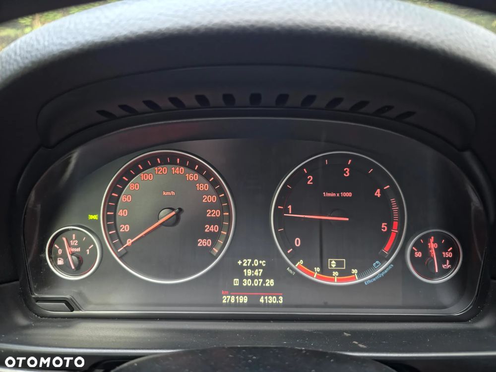 BMW Seria 5 520d - 8