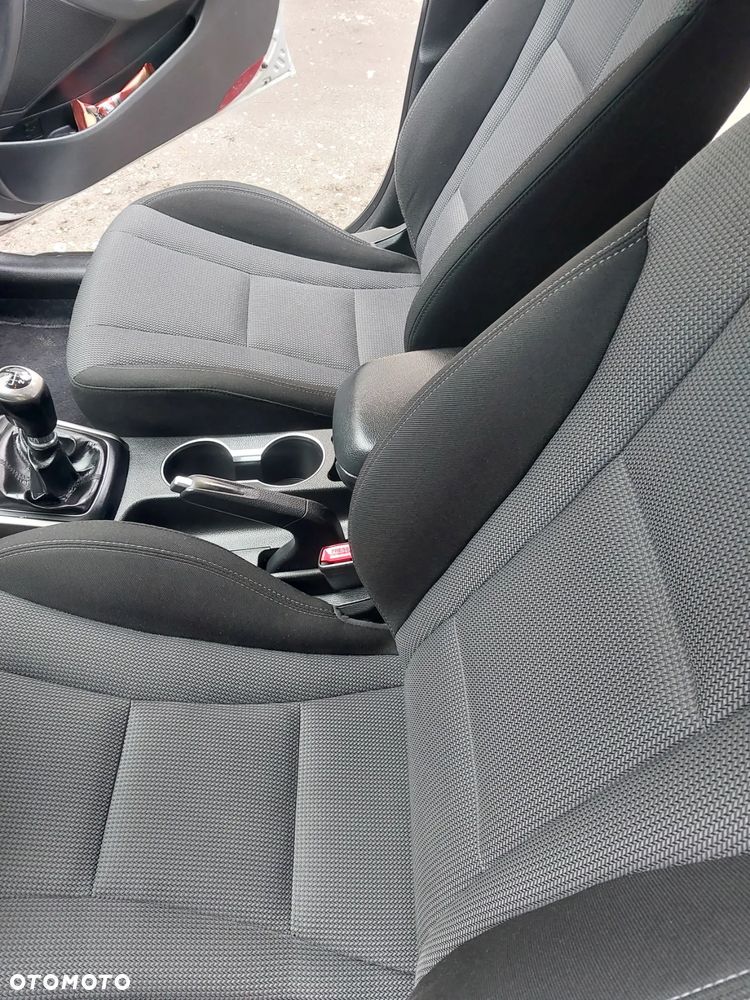 Hyundai i30 1.6 CRDi BlueDrive Classic - 14
