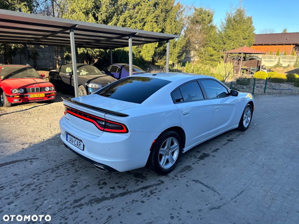 Dodge Charger 3.6 GT - 4