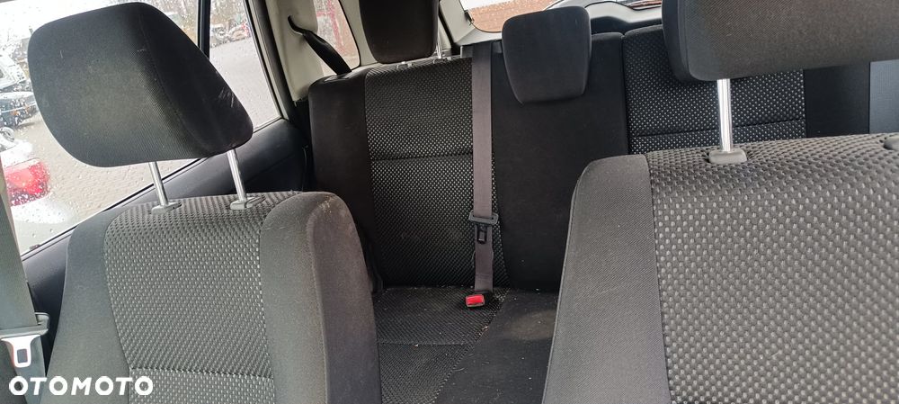 Suzuki Grand Vitara 2.7 V6 - 5