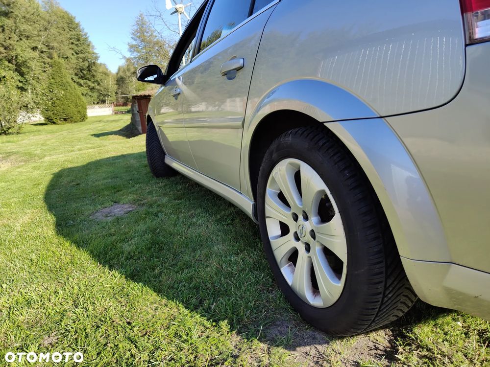 Opel Signum 1.8 Cosmo - 32