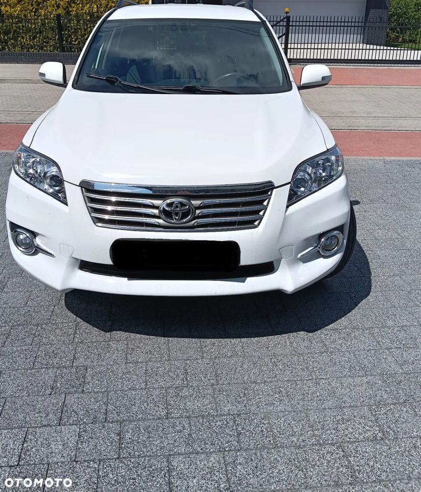 Toyota RAV4 - 2
