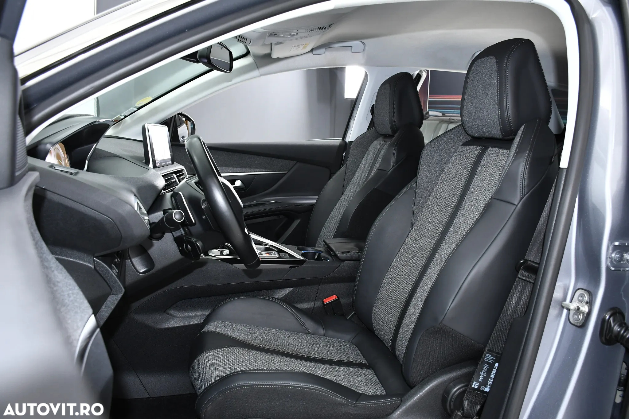Peugeot 3008 BlueHDi 120 Stop & Start EAT6 Allure - 13