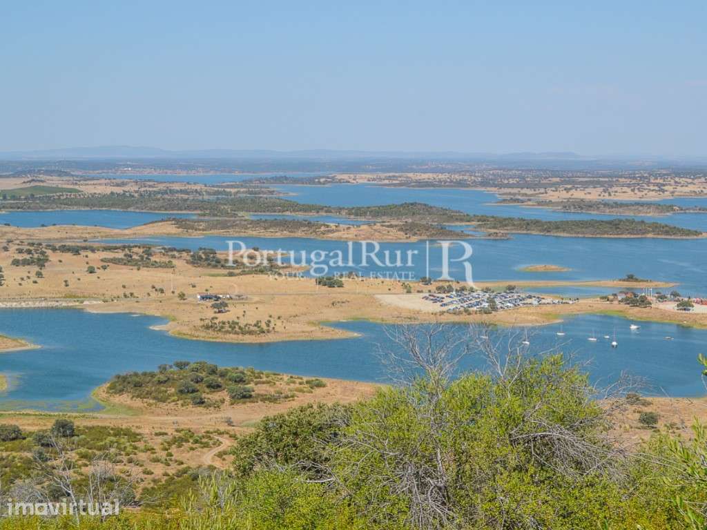 Herdade com 76ha confinante com o alqueva - Grande imagem: 3/33