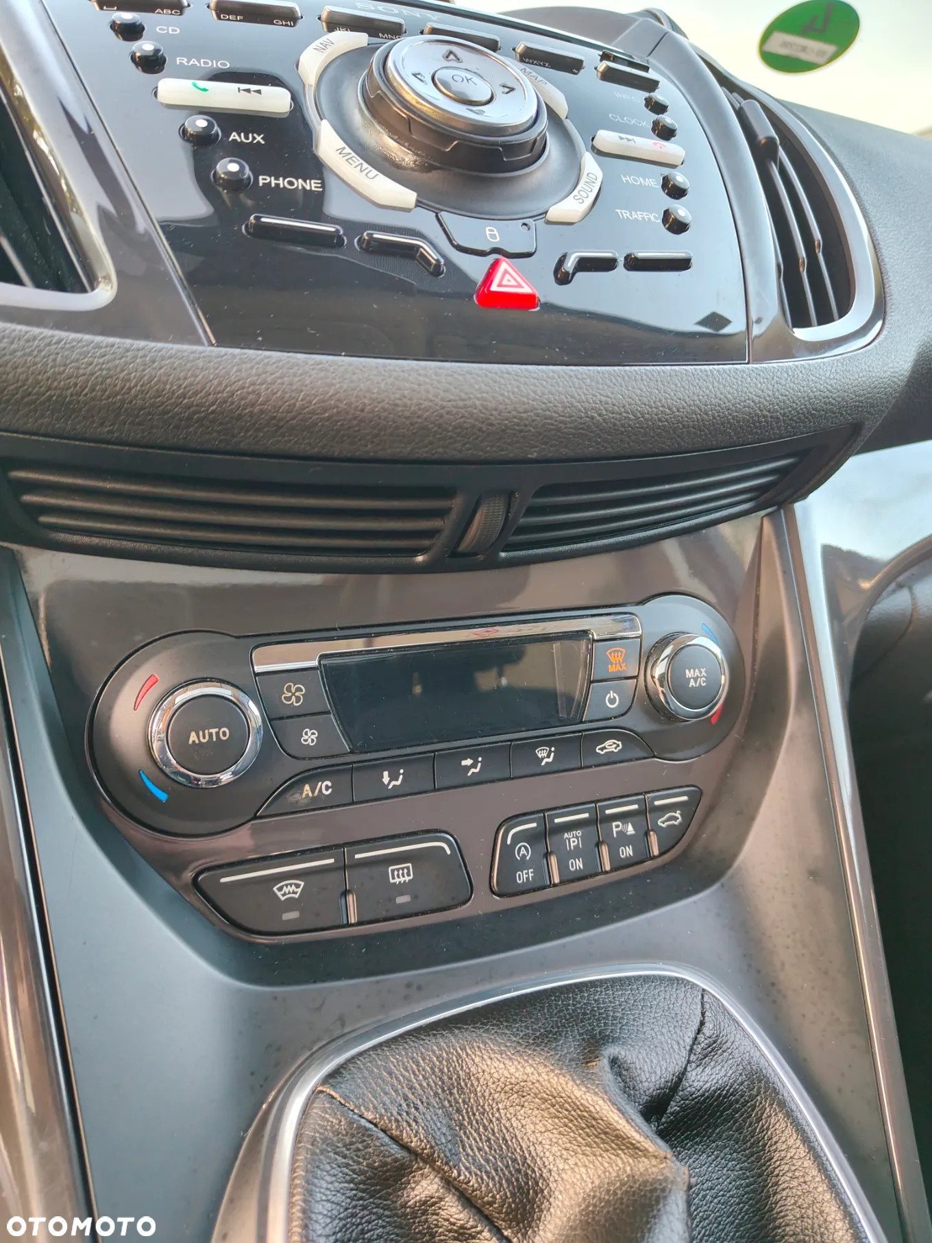Ford Kuga 1.5 EcoBoost 2x4 Individual - 16