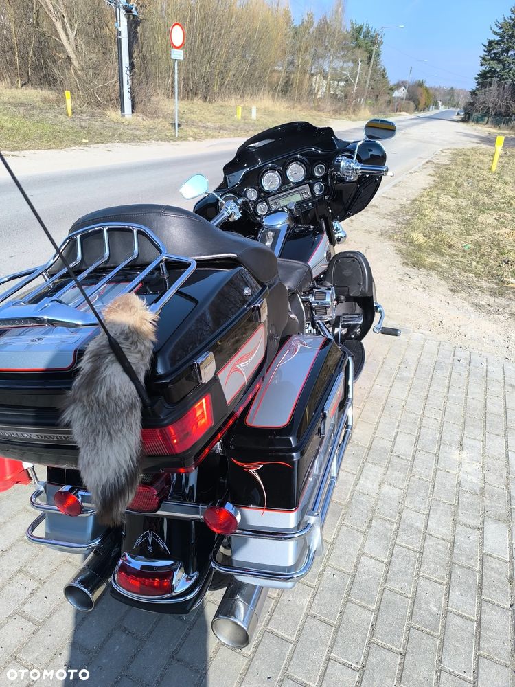 Harley-Davidson FLHTCU Ultra - 11