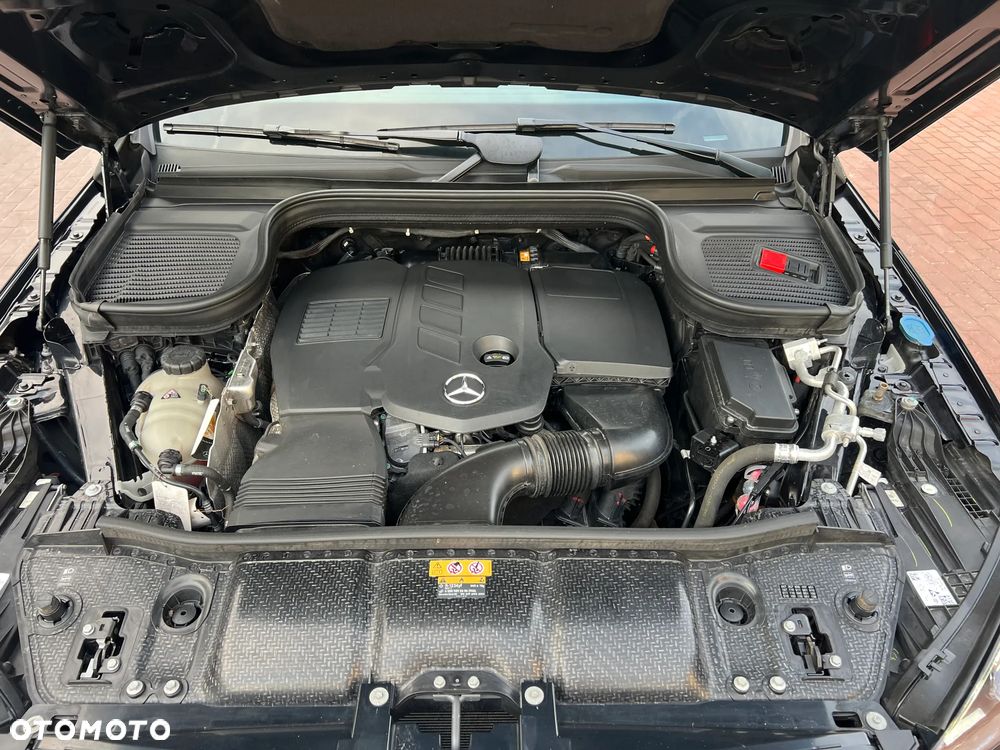 Mercedes-Benz GLE 300 d 4Matic 9G-TRONIC AMG Line - 41