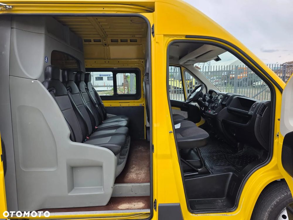 Peugeot Boxer Brygadówka (7-Osobowy) - 13