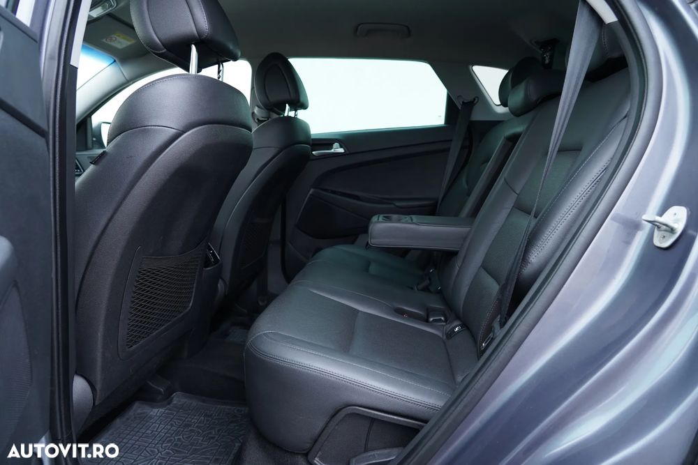 Hyundai Tucson 2.0 CRDI 4WD 6AT Luxury+ - 15