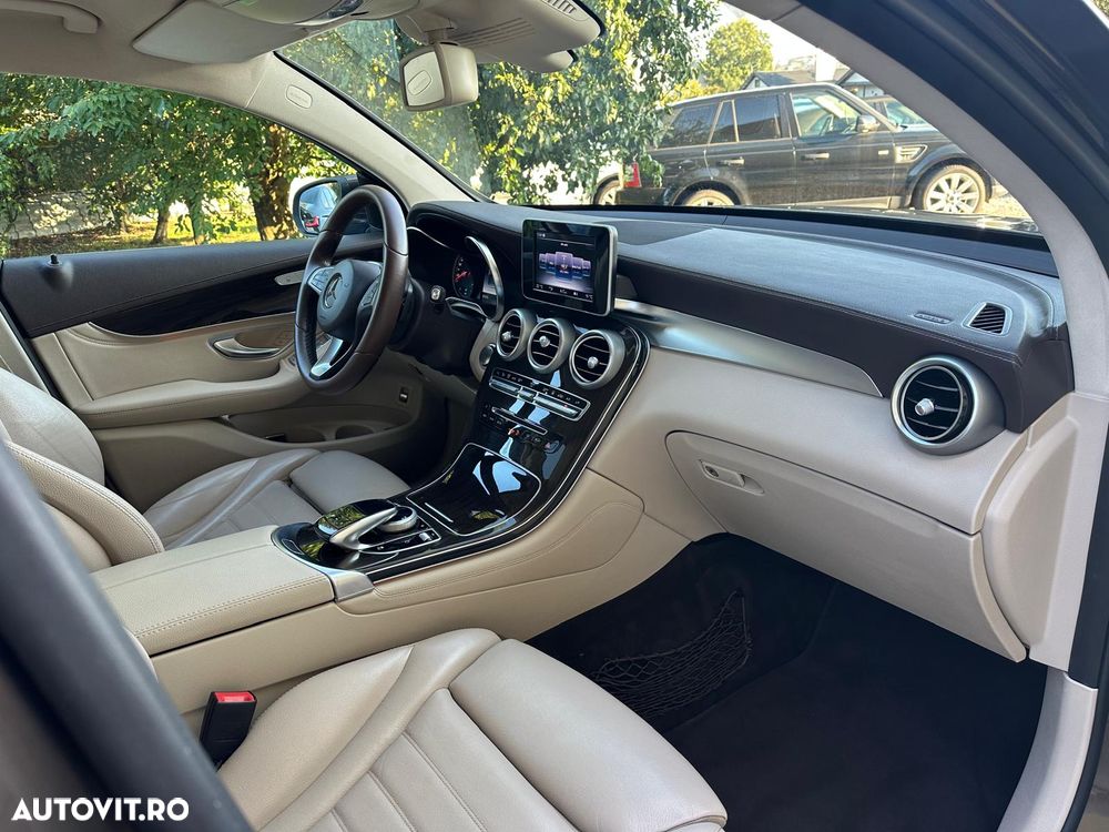 Mercedes-Benz GLC Coupe 250 d 4Matic 9G-TRONIC - 14