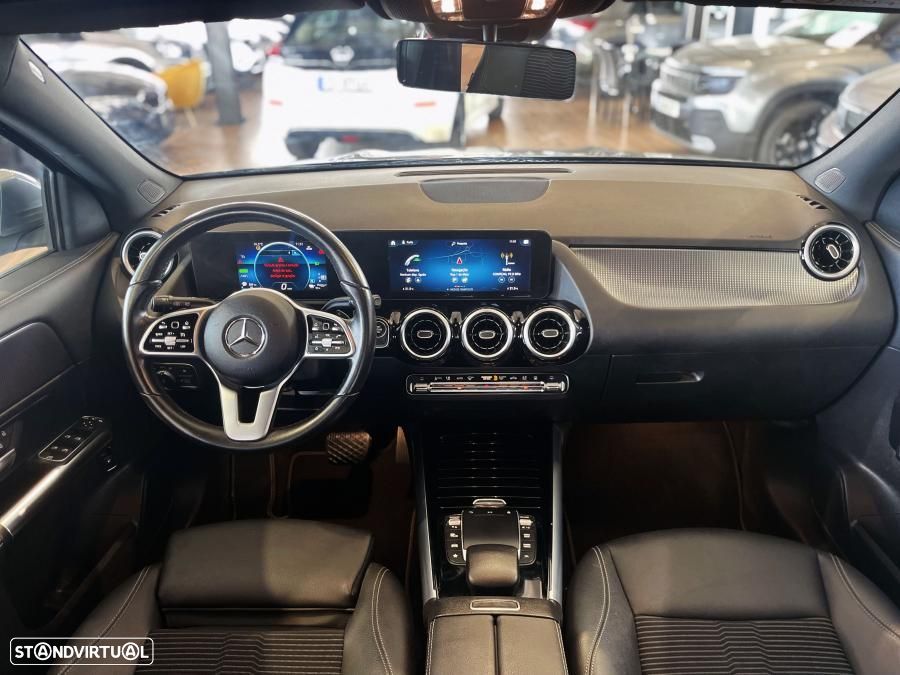 Mercedes-Benz GLA 250 e 8G-DCT Progressive - 34