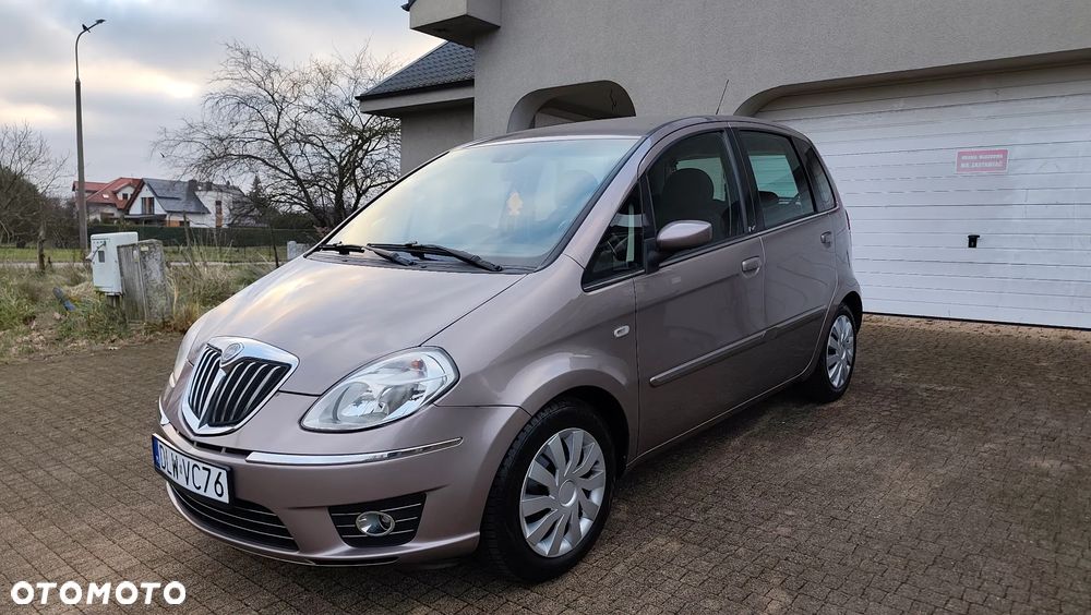 Lancia Musa 1.3 Multijet 16v DPF Gold - 33