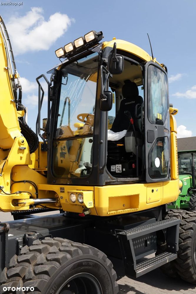 Komatsu PW118MR-11 - 23