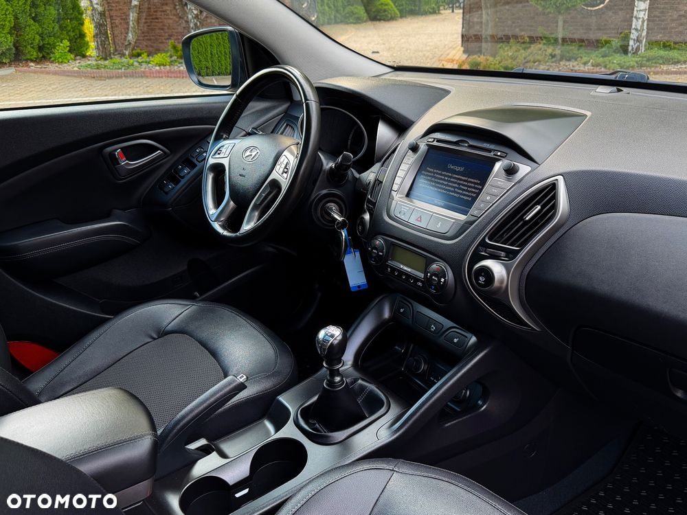 Hyundai ix35 blue 1.6 2WD Finale Gold - 30