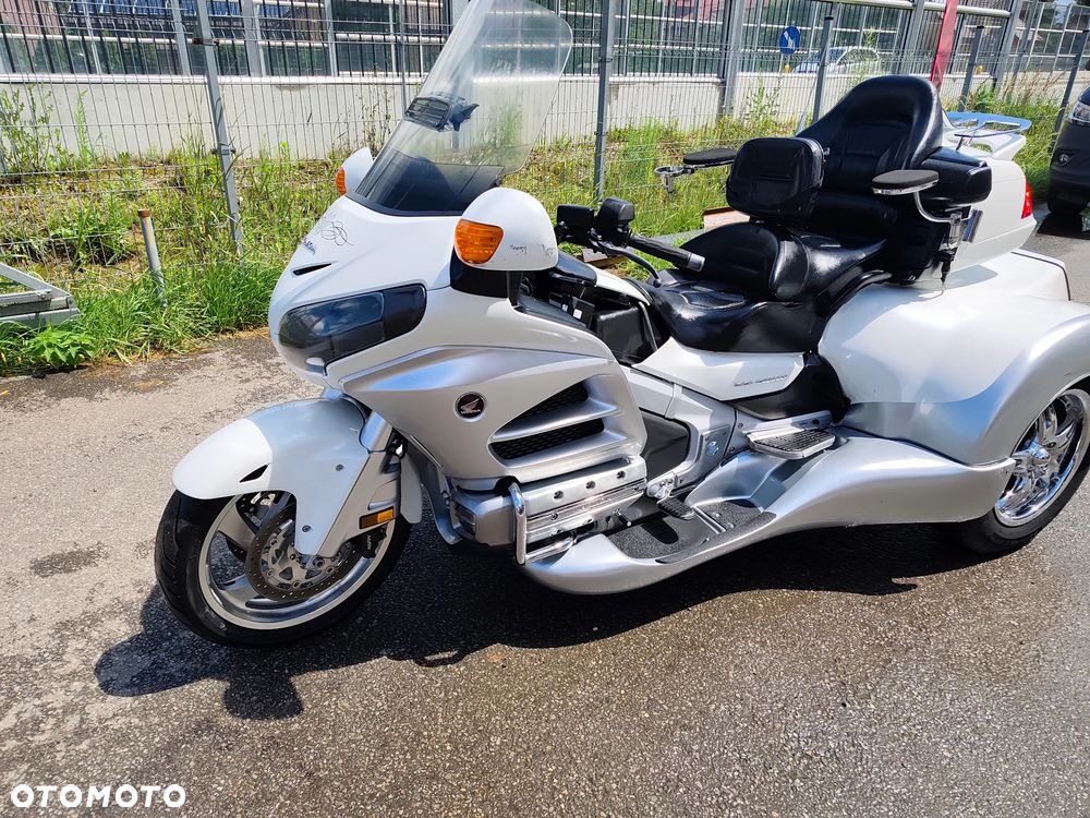 Honda GL - 2