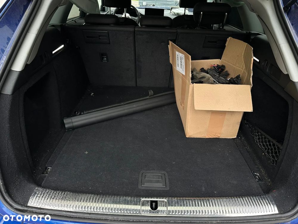 Audi A4 Avant 35 TFSI S tronic advanced - 19