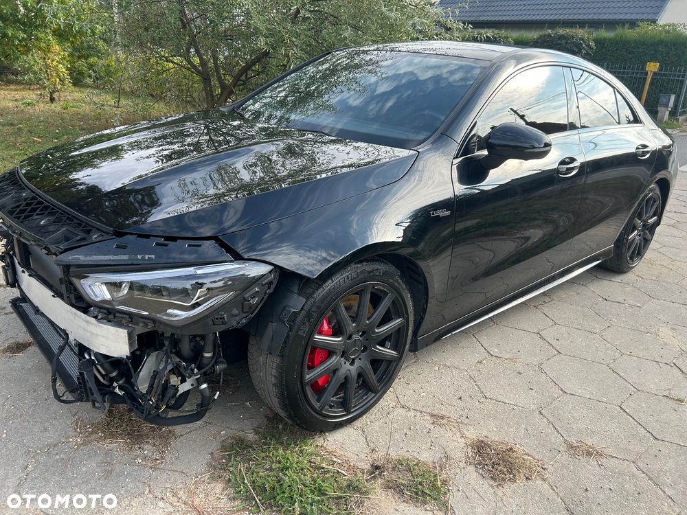 Mercedes-Benz CLA - 5
