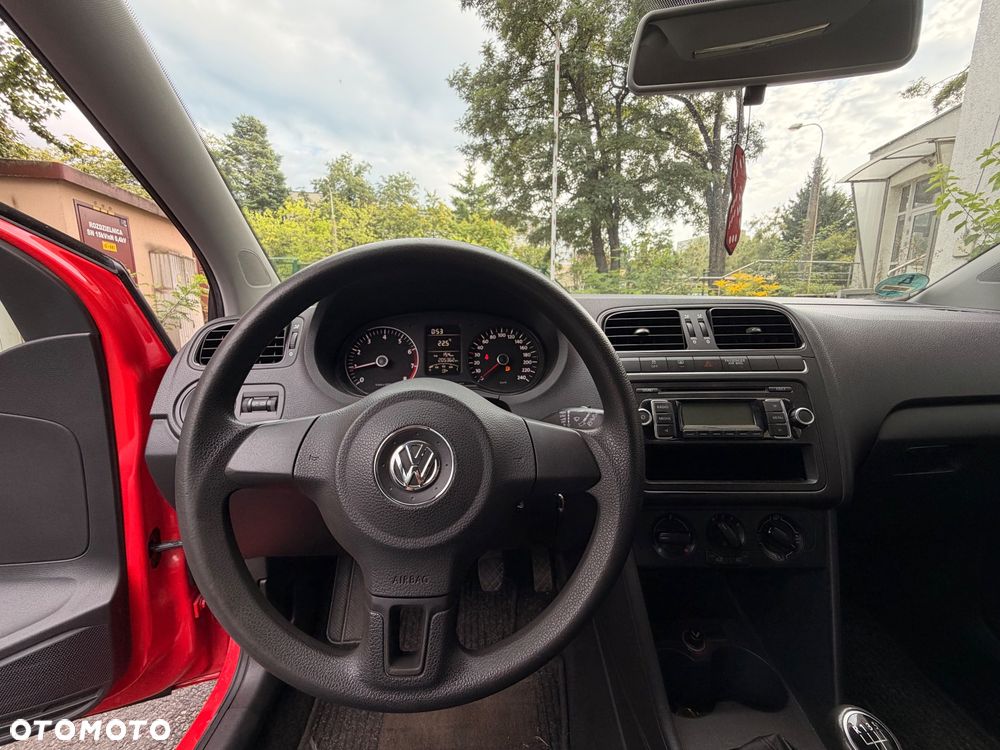 Volkswagen Polo - 14