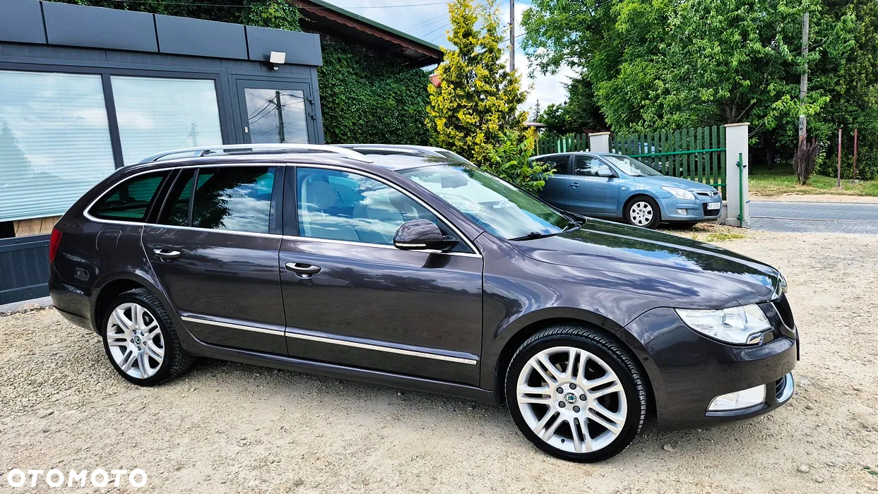 Skoda Superb 2.0 TSI Business DSG - 10