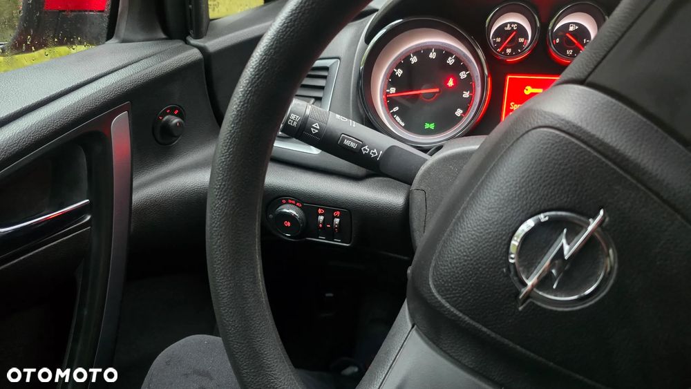 Opel Astra 1.6 Exklusiv - 37