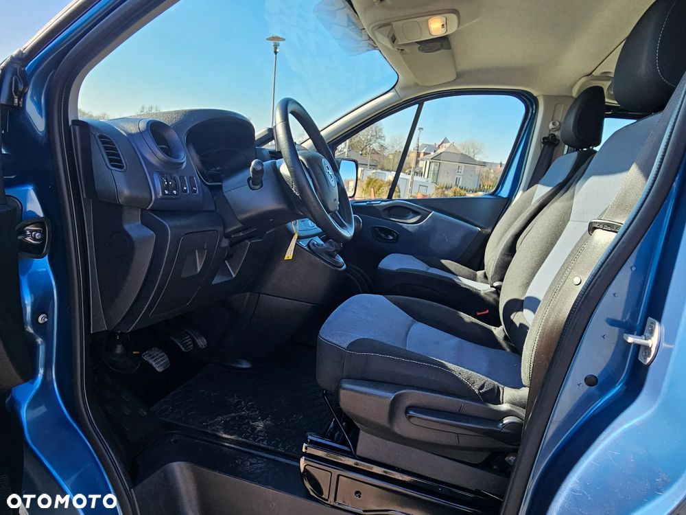 Opel Vivaro L2-long 5 osób , Brygadówka - 21