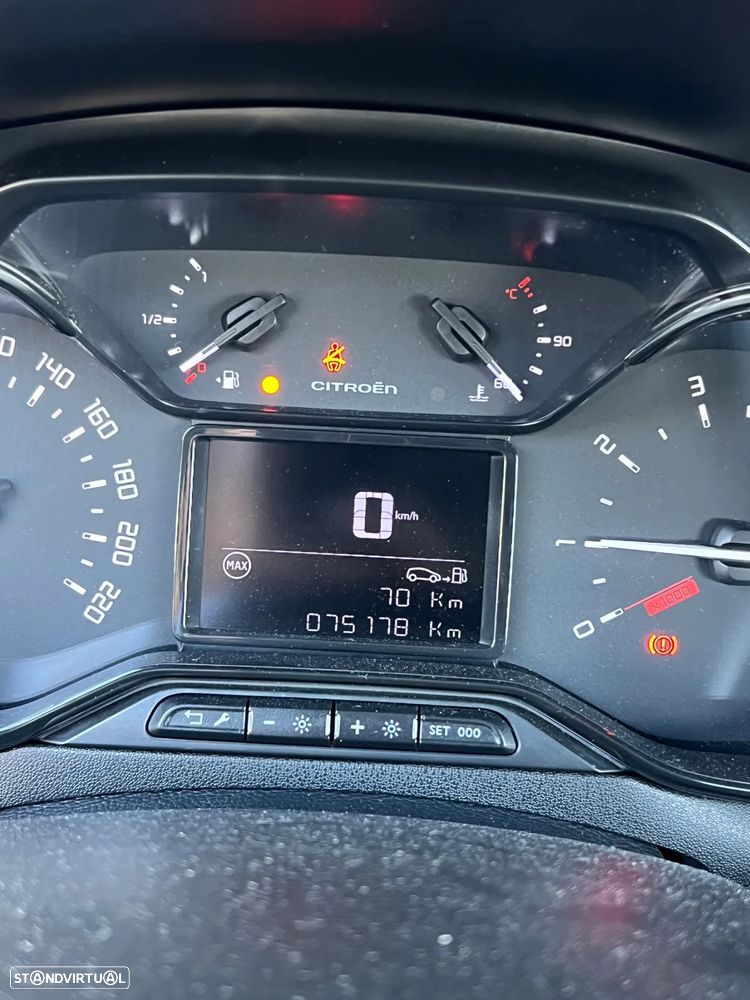 Citroën C3 1.2 PureTech Shine - 8