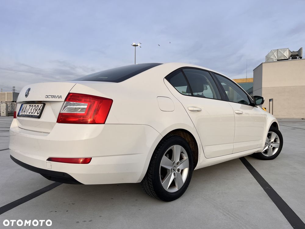 Skoda Octavia 1.4 TSI Ambition - 6