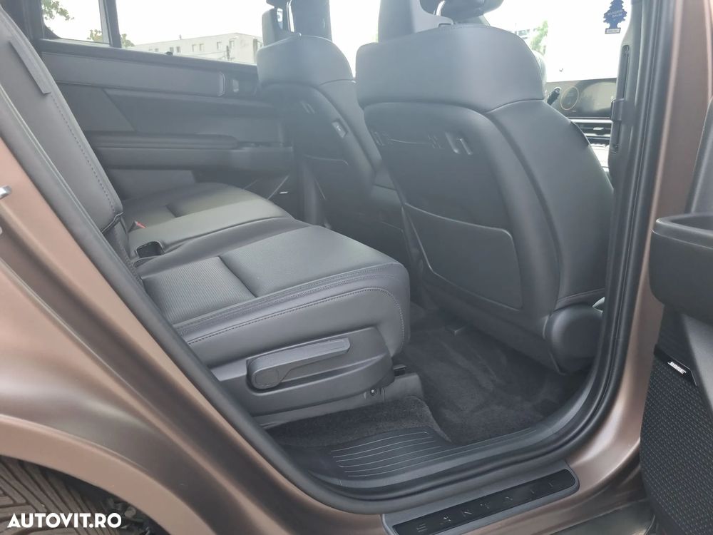 Hyundai Santa Fe 1.6 l 252 CP 4WD 6AT PHEV Calligraphy - 13