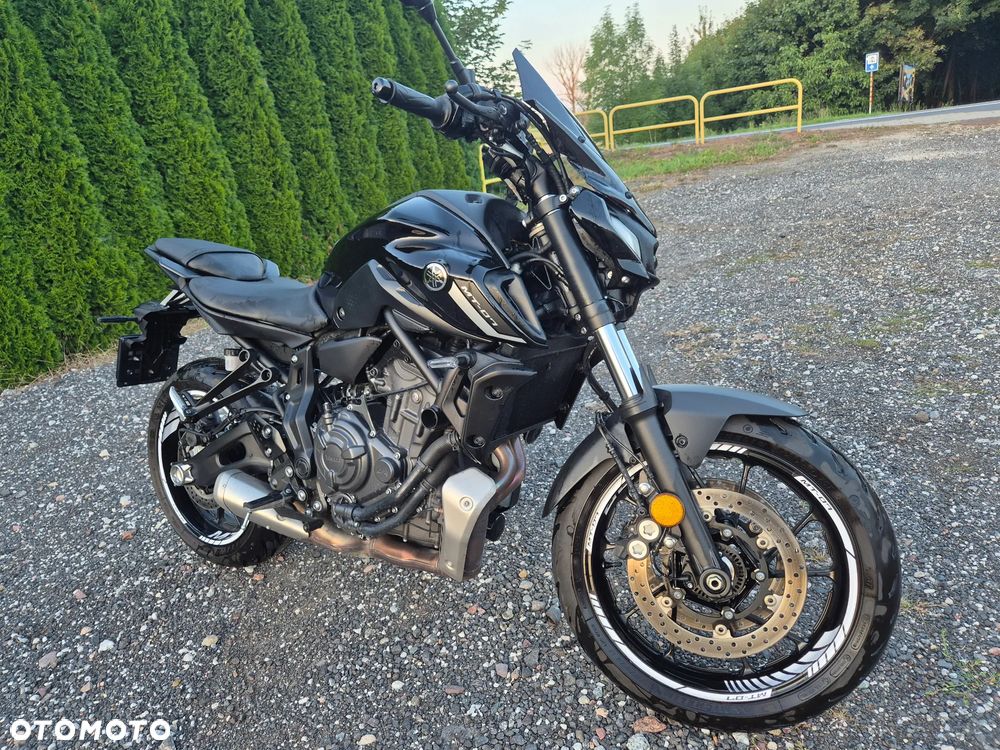Yamaha MT - 3