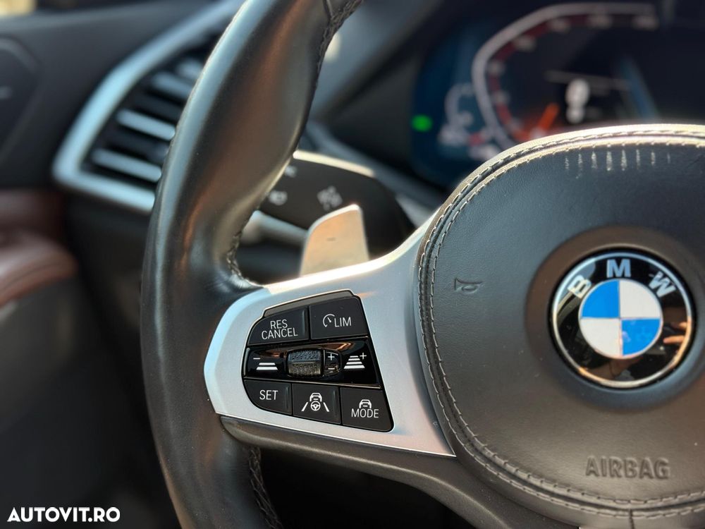 BMW X5 xDrive40d AT MHEV - 11