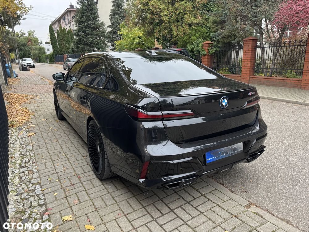 BMW Seria 7 M760e PHEV xDrive sport - 6