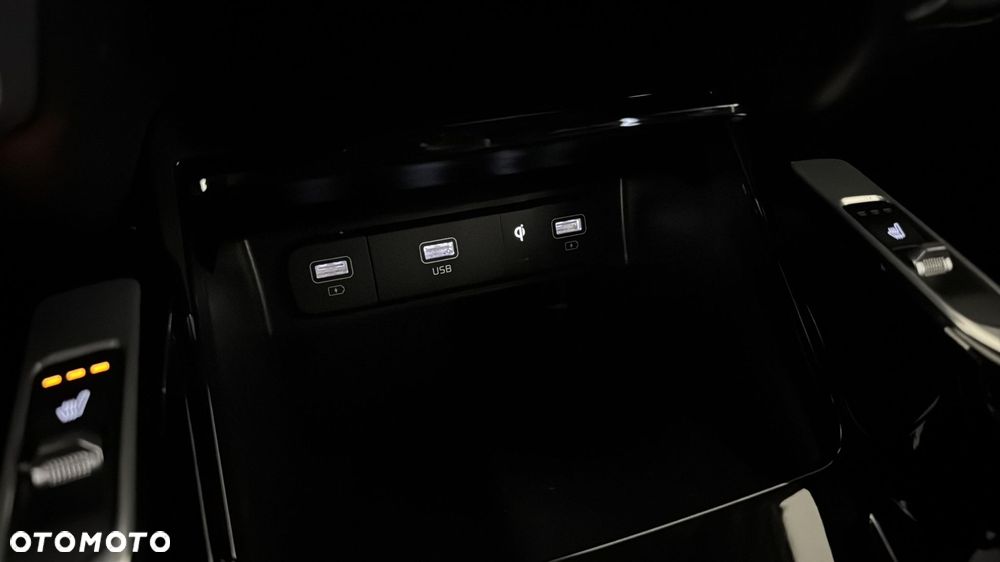 Kia Sorento 1.6 T-GDI HEV XL 7os - 31